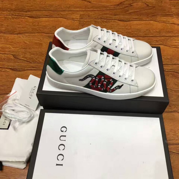 GUCCI 구찌 스네이크 에이스 스니커즈