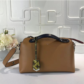 FENDI 펜디 바이더웨이-29 미듐