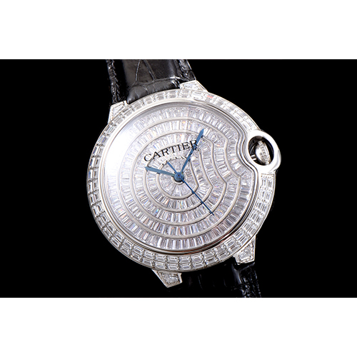 CARTIER 까르띠에 발롱블루 42mm-51 HPI00511