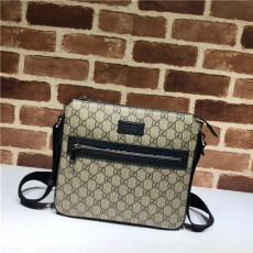 GUCCI 구찌 남성용 숄더백 406410 2020/신상