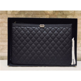 CHANEL 샤넬 캐비어 클러치 AS1055