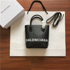 BALENCIAGA 발렌시아가 빌 토트&숄더백 B1682-4