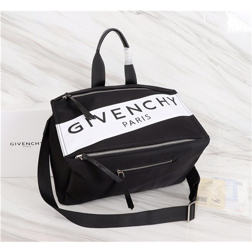 GIVENCHY 지방시 판도라백 A103072
