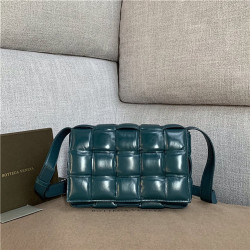 BOTTEGA VENETA 보테가베네타 숄더백 B591970