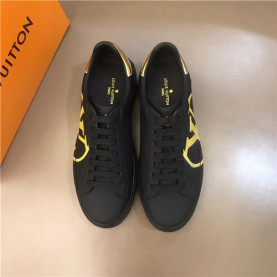 LOUIS VUITTON 루이비통 남여공용 스니커즈 L1002신상