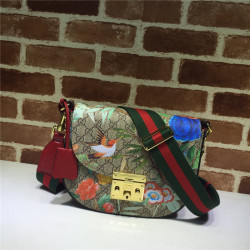 GUCCI 구찌 GG 수프림 패드락 숄더백 453189