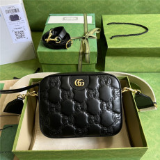 GUCCI 구찌 GG 마틀라세 레더 숄더백 702234
