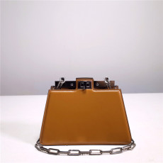 FENDI 펜디 피카푸 체인백 F8339 2COLOR