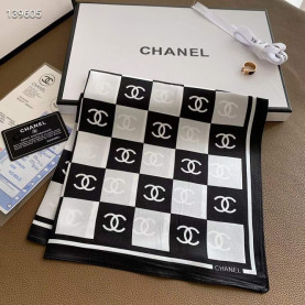 CHANEL 샤넬 실크 사각 스카프