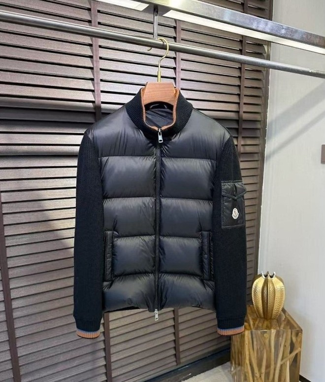 MONCLER 몽클레어 덕다운 포켓 니트 패딩